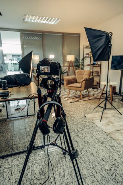 Medon Estrategia - Estudio de contenido digital y marca